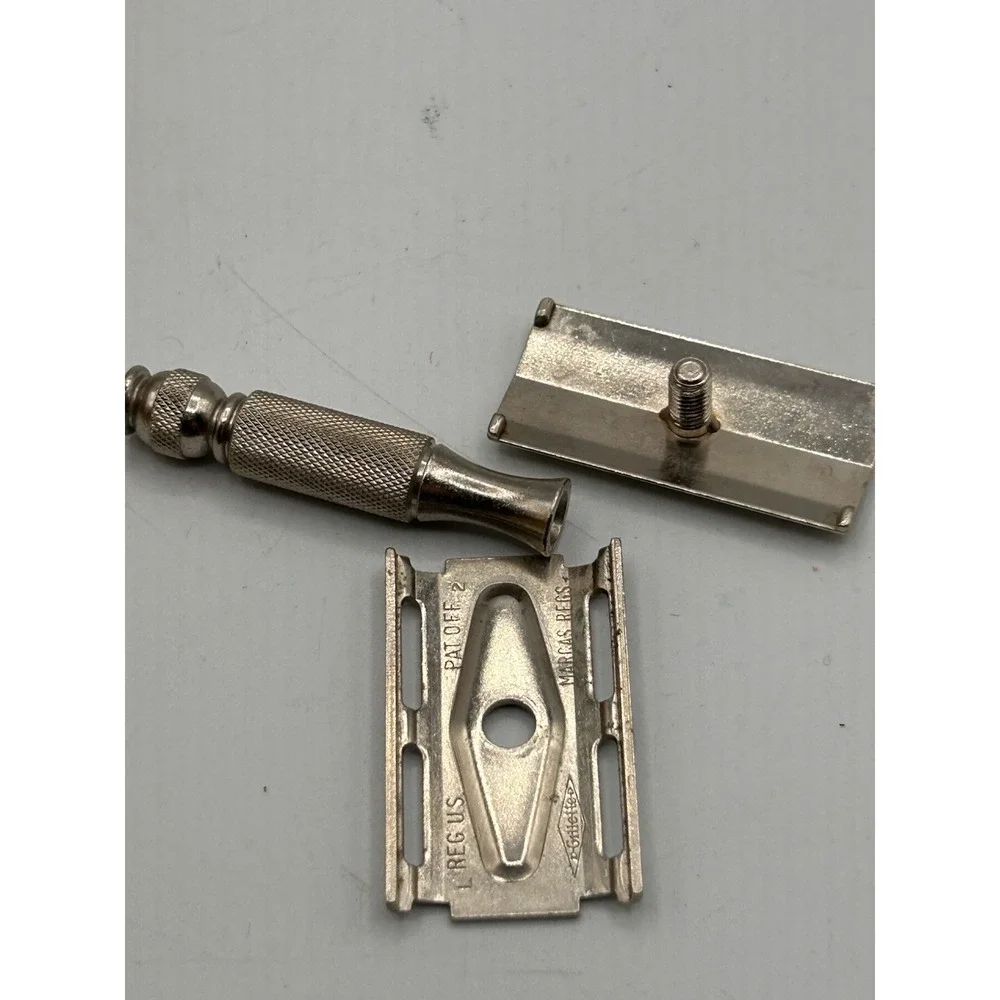 Vintage Gillette Safety Razor 2.25